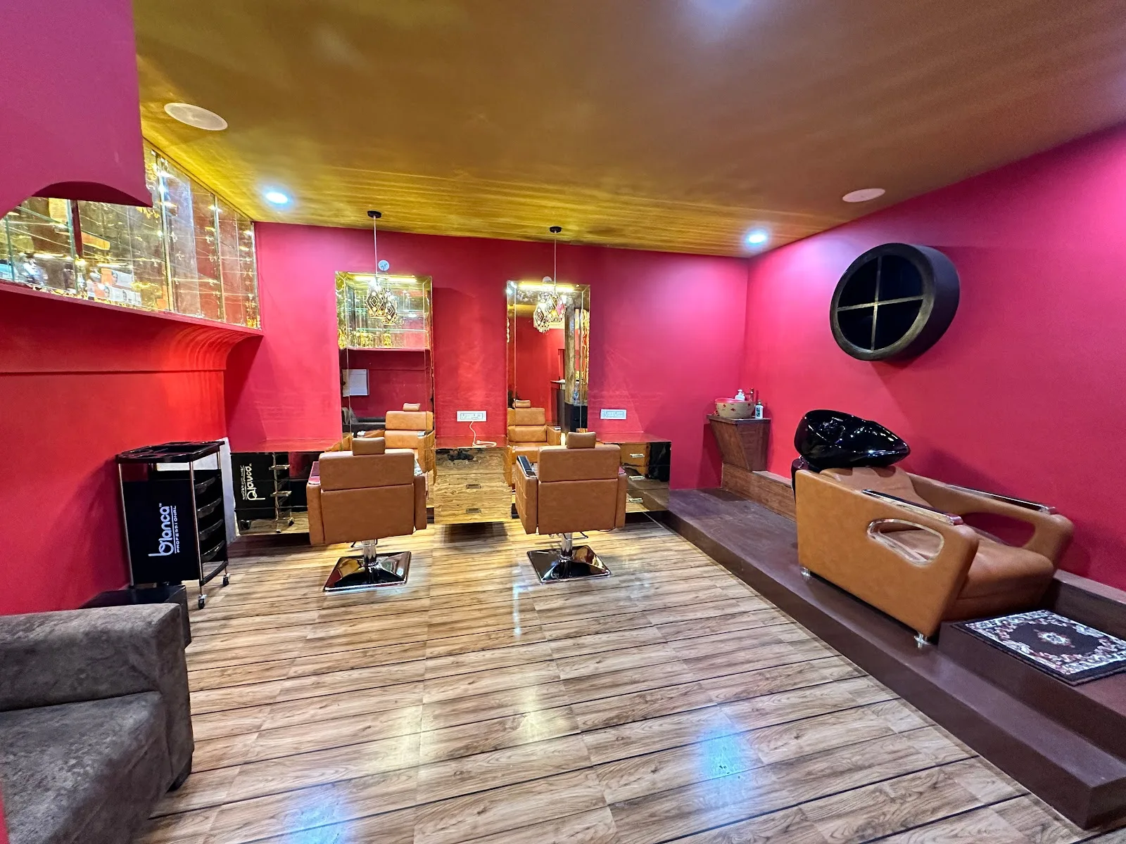 GOLD SPA