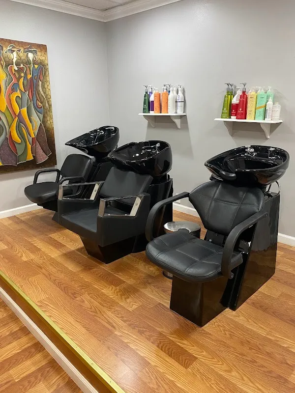 Studio 37 Salon