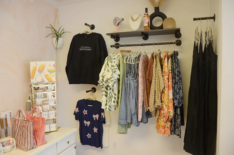 Studio 37 Salon