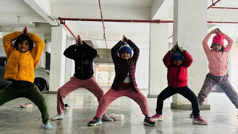 Dance station