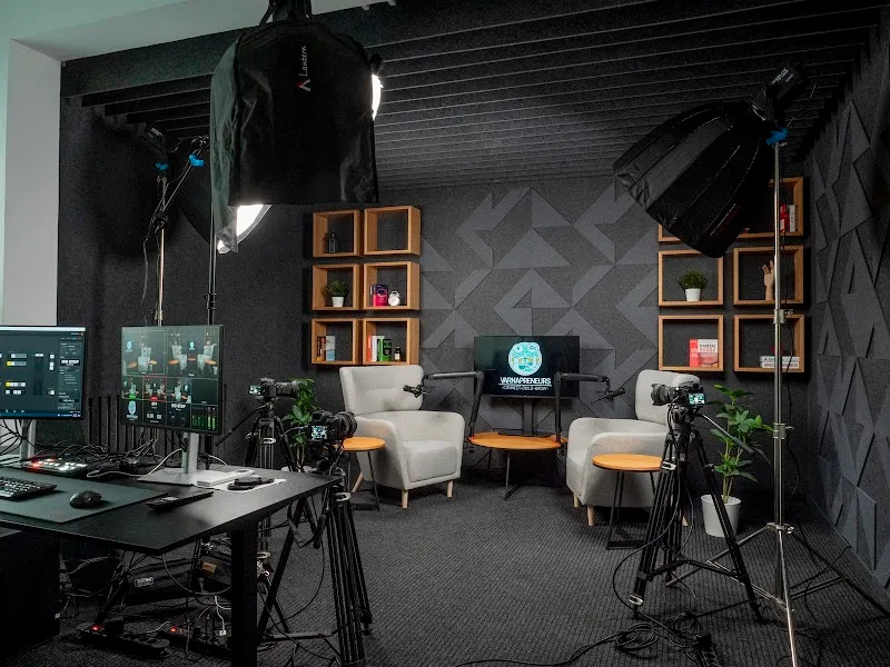 Varna Podcast Club