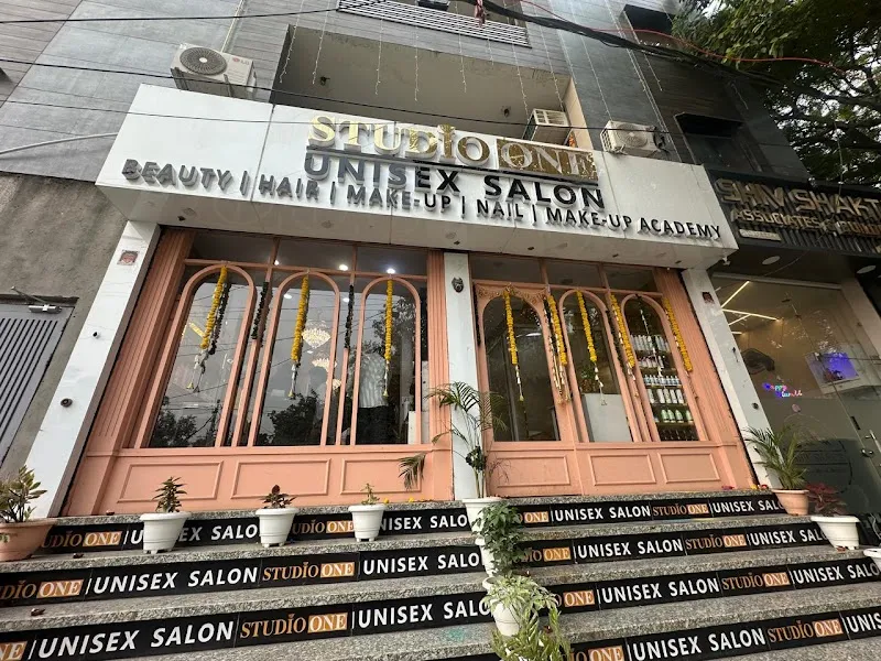 Studio One Unisex Salon | Delhi, India