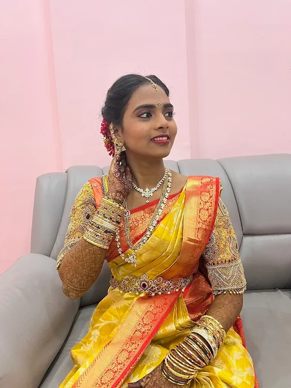 Sri Sai Makeup studio