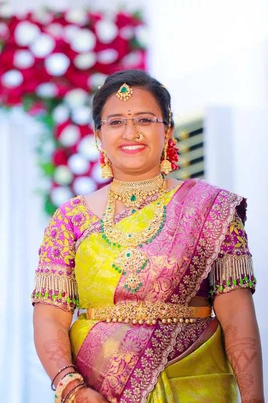 Sri Sai Makeup studio