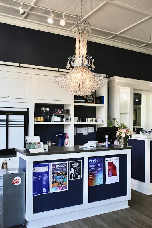 Urban Evolution Salon