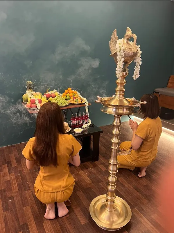 Lux Thai Spa - New BEL Road