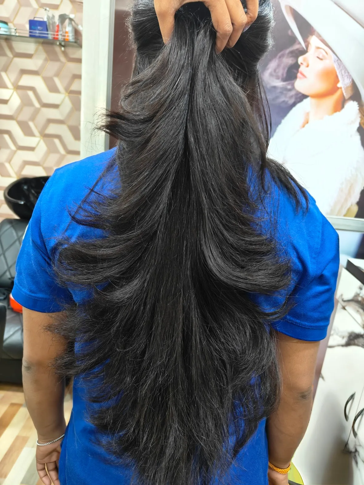 Zak hairstylist unisex salon