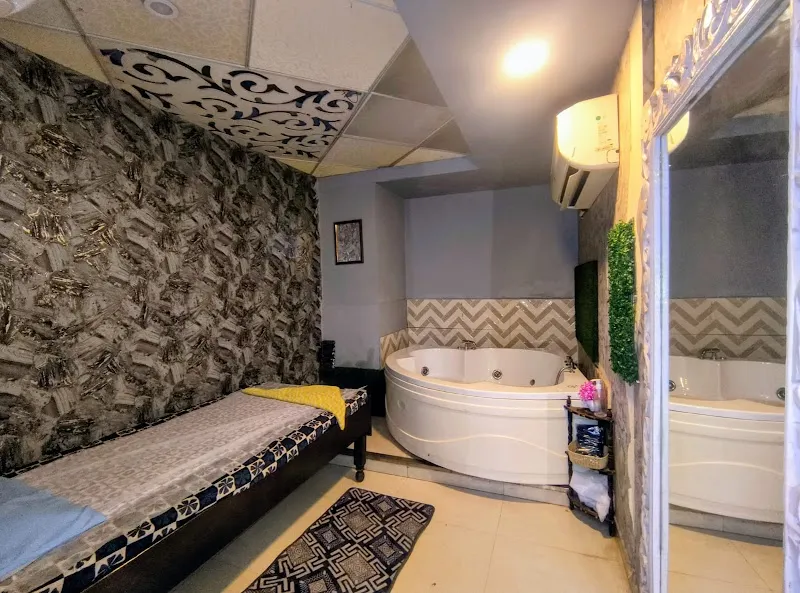Swastik Spa Lajpat Nagar โ Luxury Spa in Lajpat Nagar, Delhi