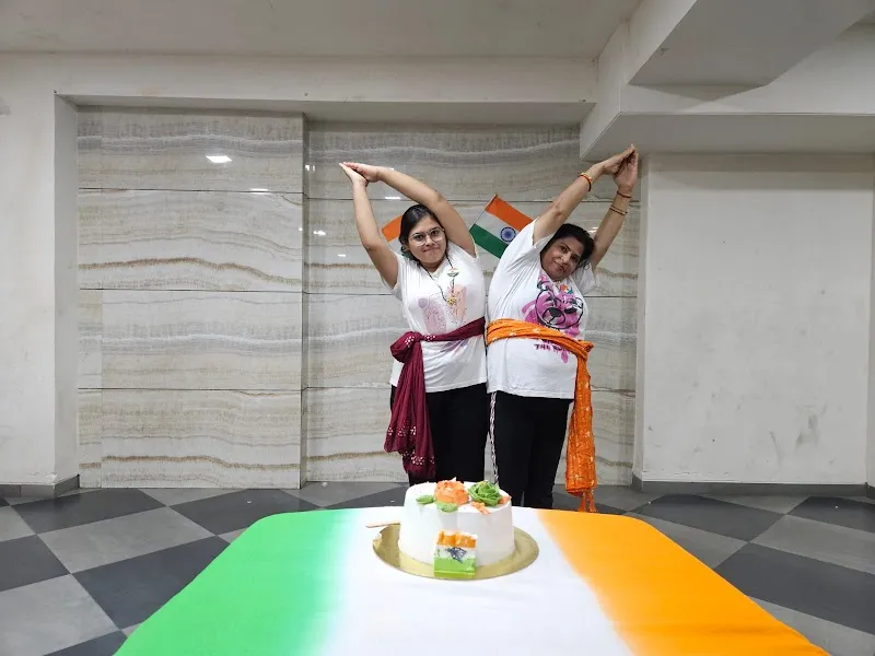 Yog Kranti yoga class and yoga therapy