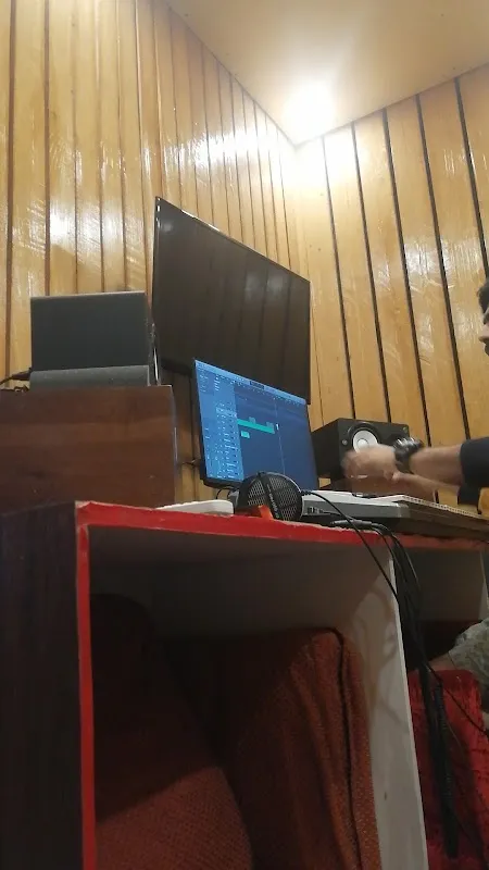 Vivek's Studio
