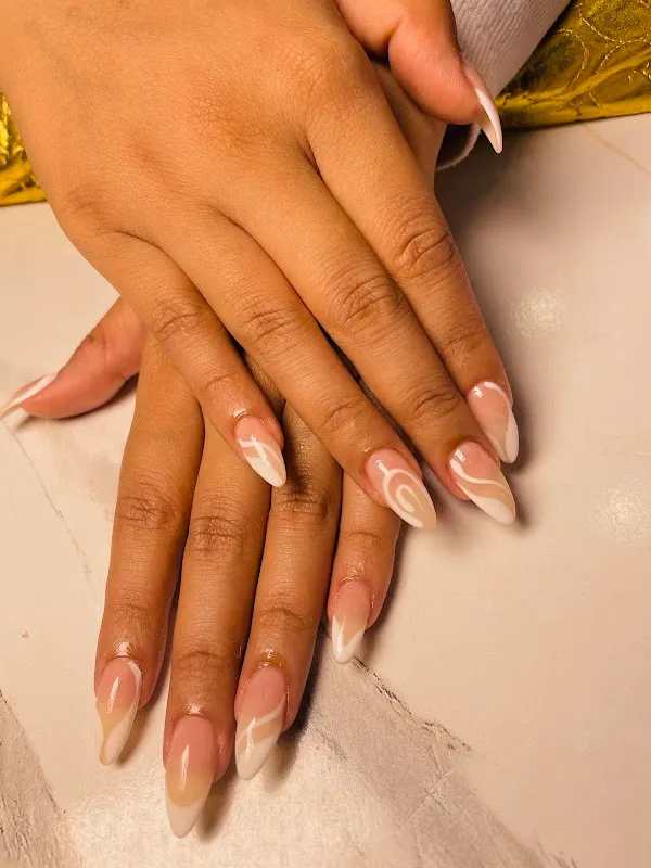 Muskan Makeover Unisex Salon
