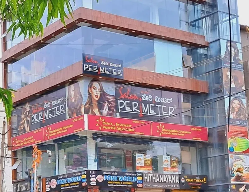 Salon Perimeter RT Nagar