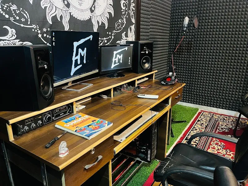 HM Records