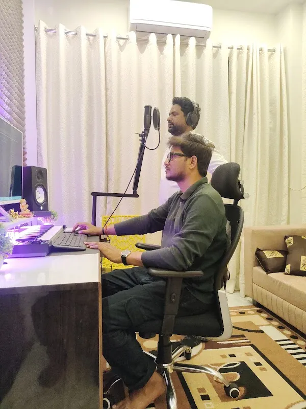Sur Studios