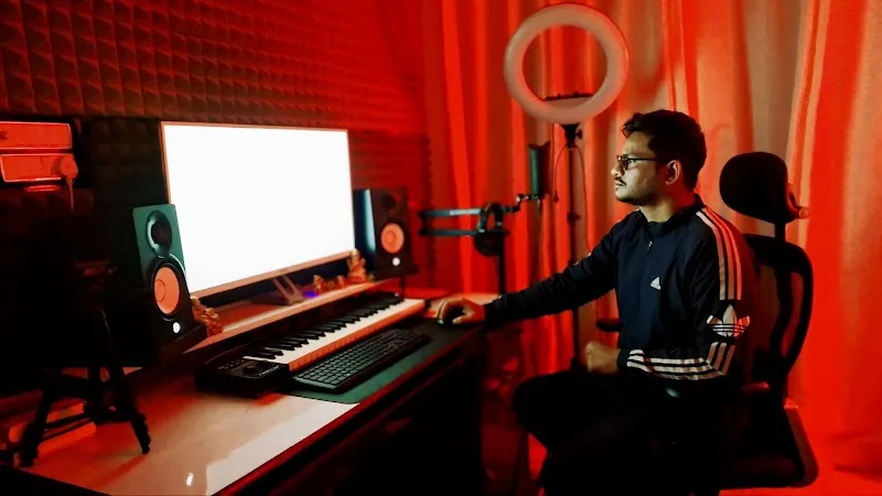 Sur Studios