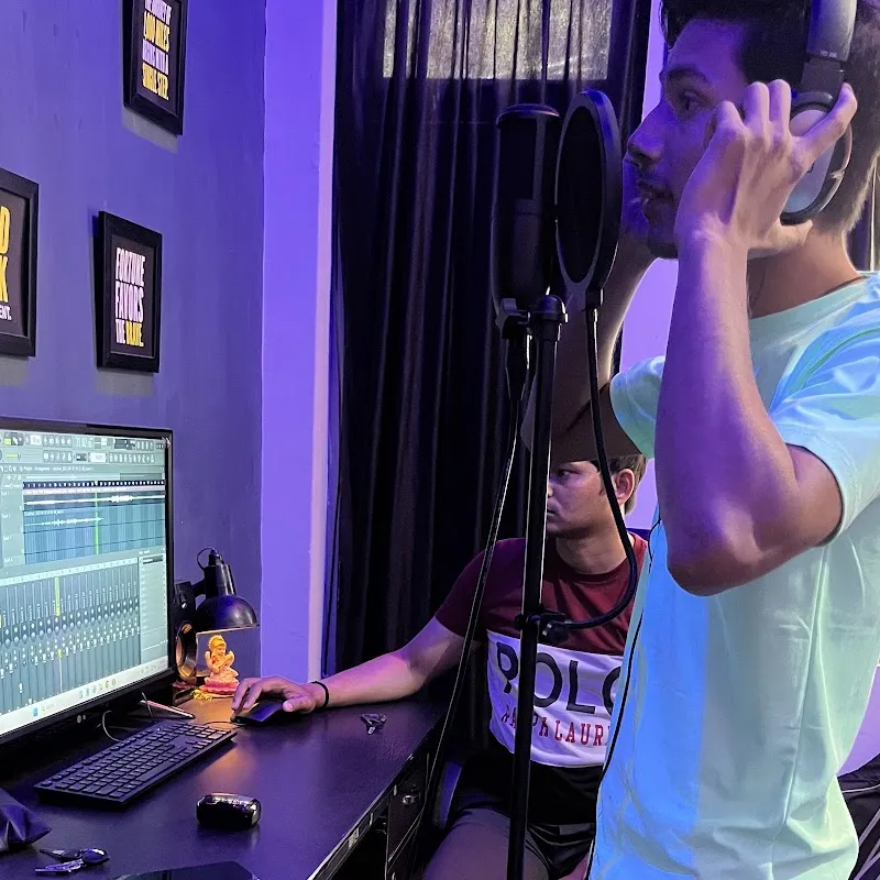 Sur Studios