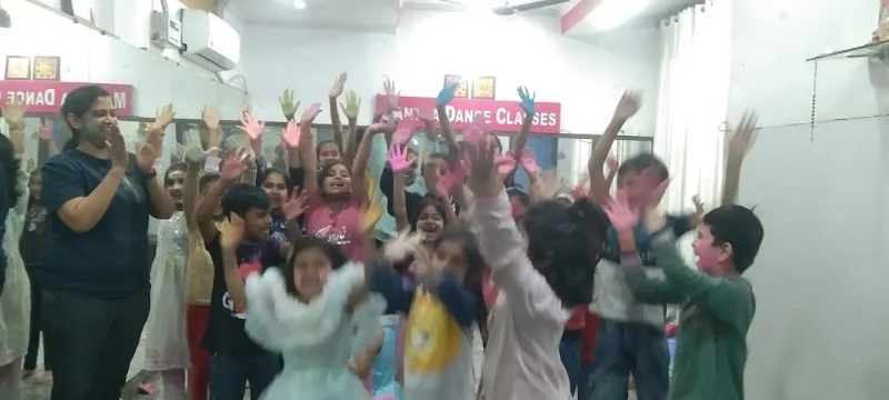 MANTRA DANCE CLASSES