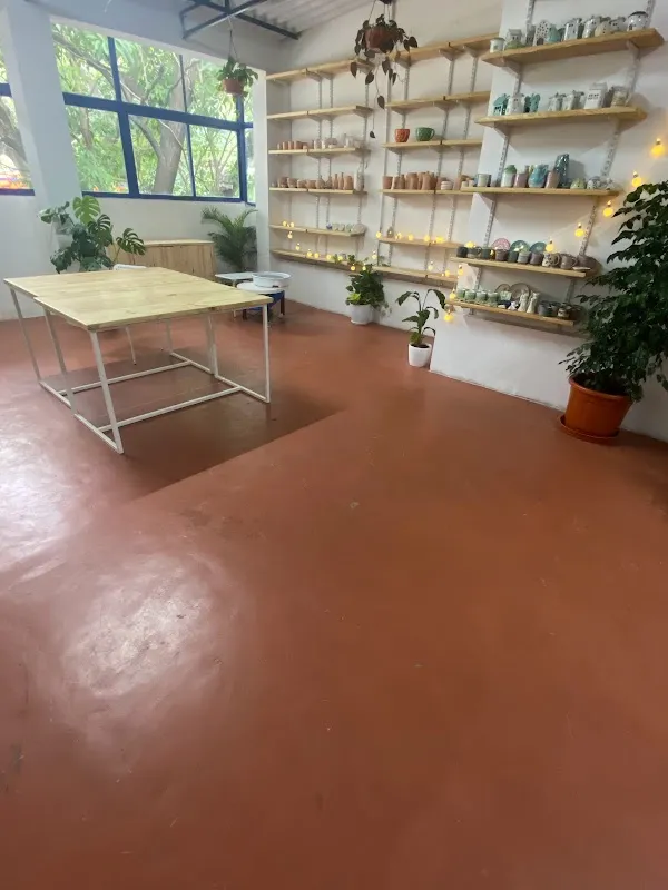 Mudcast Pottery Studio
