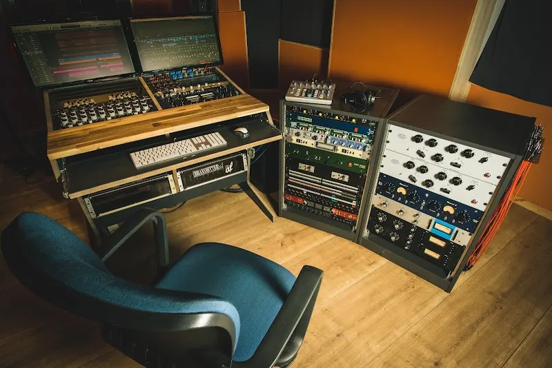 Hinterhof Records