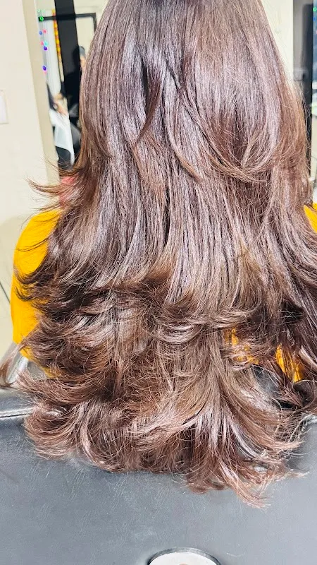 Lakme Salon in Hemu Kalani Marg,Chembur East,Mumbai