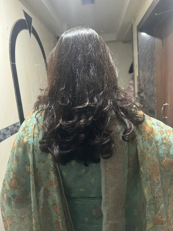 Lakme Salon in Hemu Kalani Marg,Chembur East,Mumbai