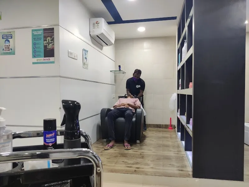 Green Trends Unisex Salon, Bandlaguda Jagir, Rangareddy