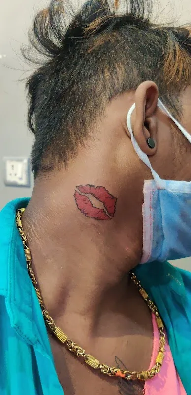 Shades of ink's Tattoo studio