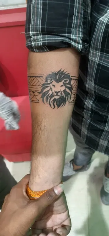 M Tattoo Art