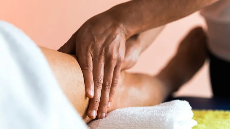 B2B Massage Center
