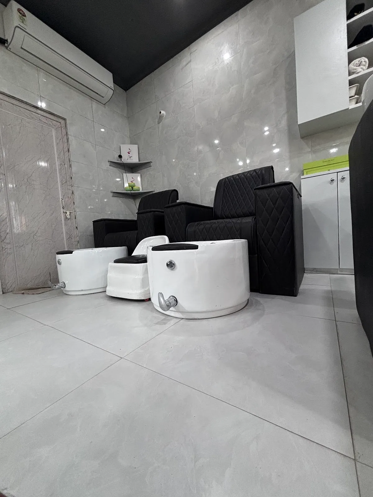 Anvika Professional Salon