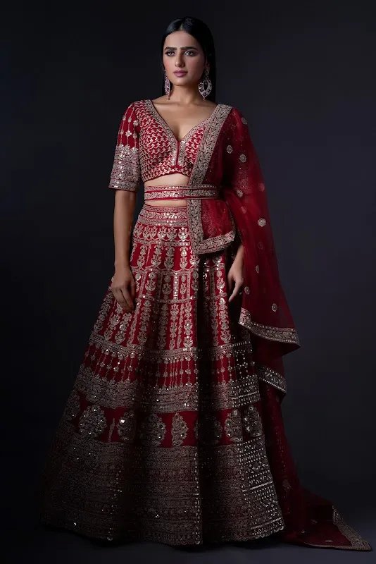 Alive Kraft Studio | Professional studio available for rent in Mumbai | Fashion photoshoot | photography studio