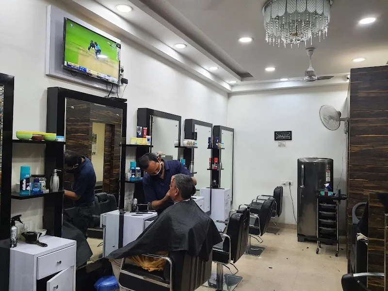 New Paris Salon