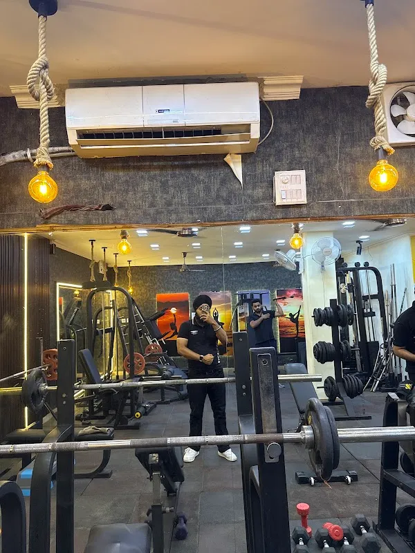 Fitness 4 U (UNISEX GYM)