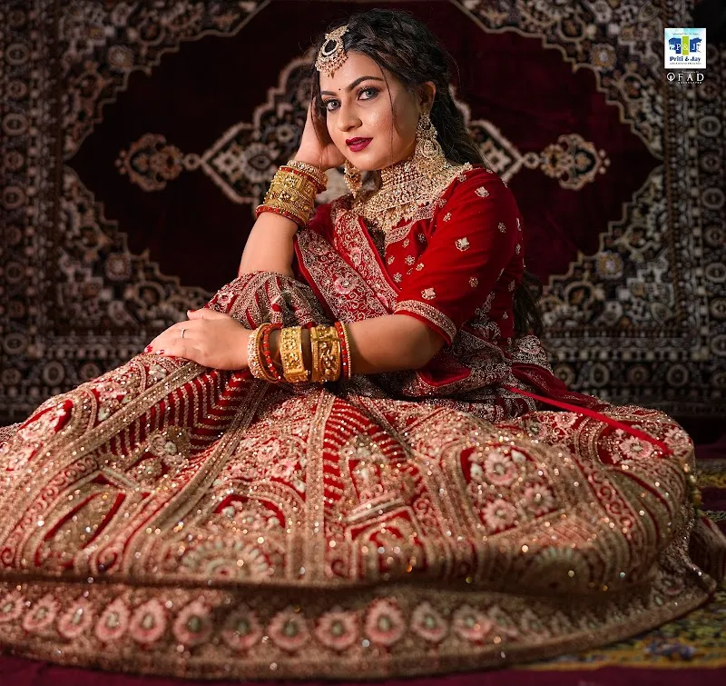 Priti and Jay : Hair & Beauty Salon : Navi Peth