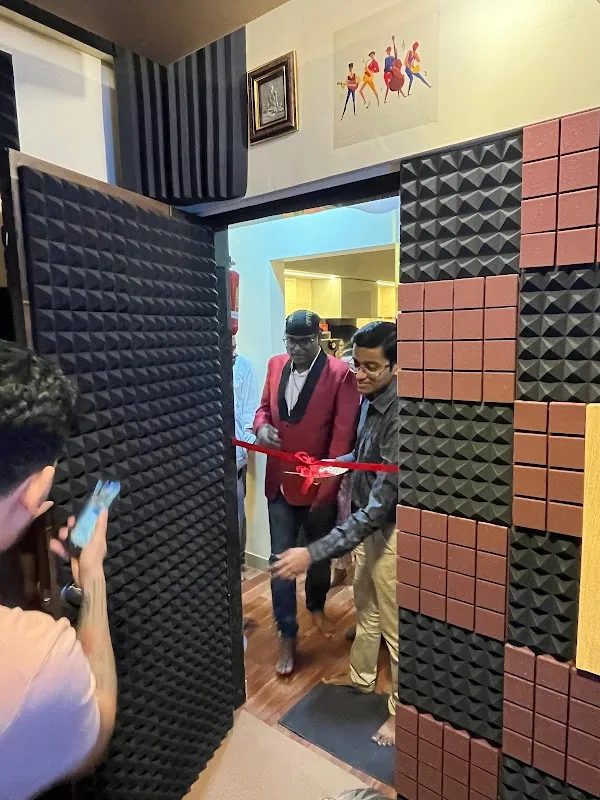 RhythmAura Recording Studio