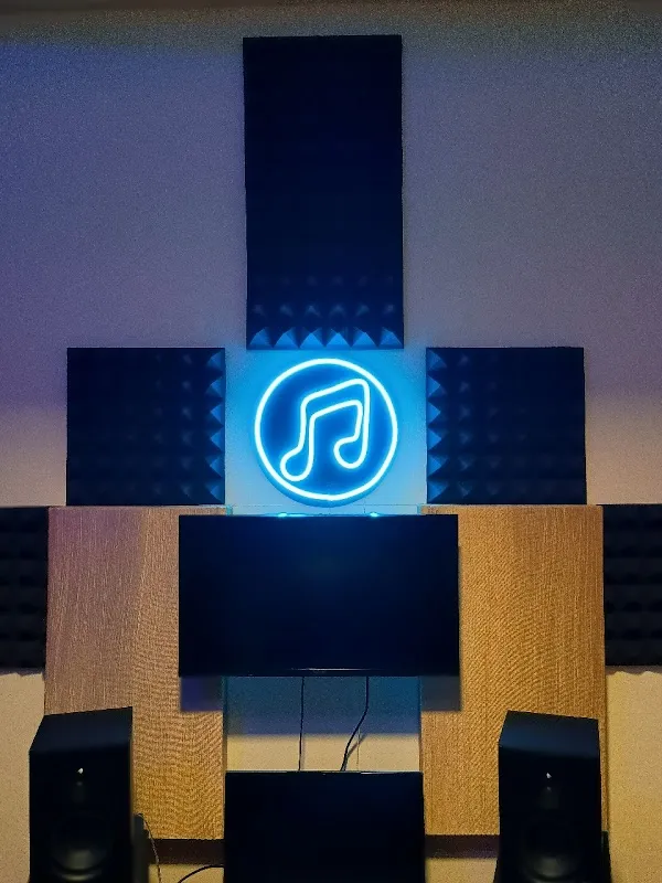 RhythmAura Recording Studio