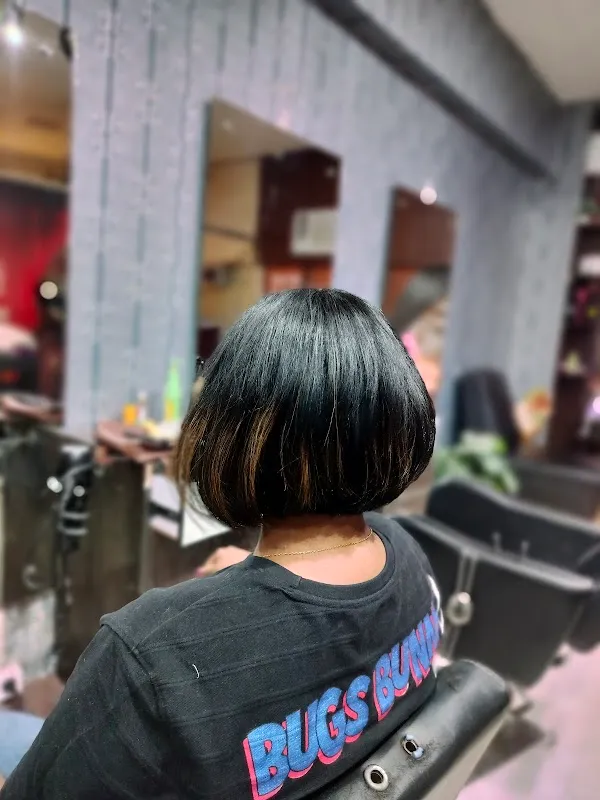 MEETU UNISEX SALON