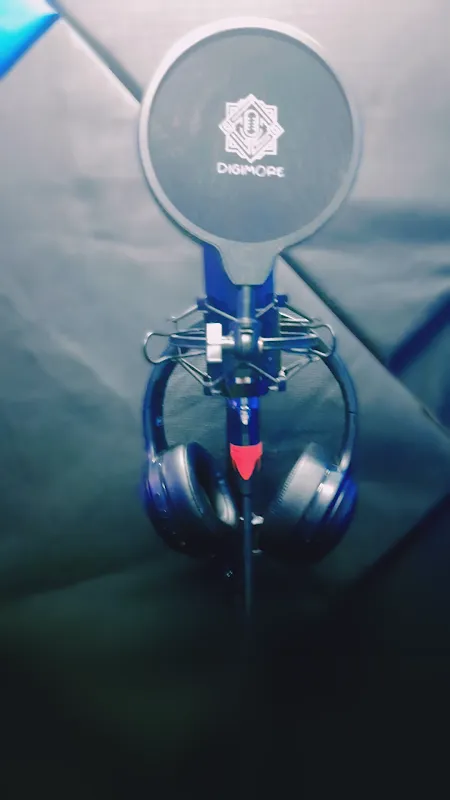 Vocal hub Recording Studio