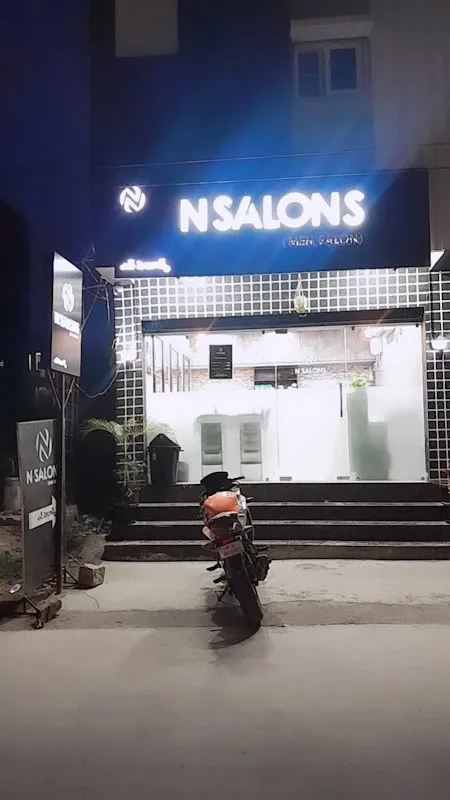 N Salons
