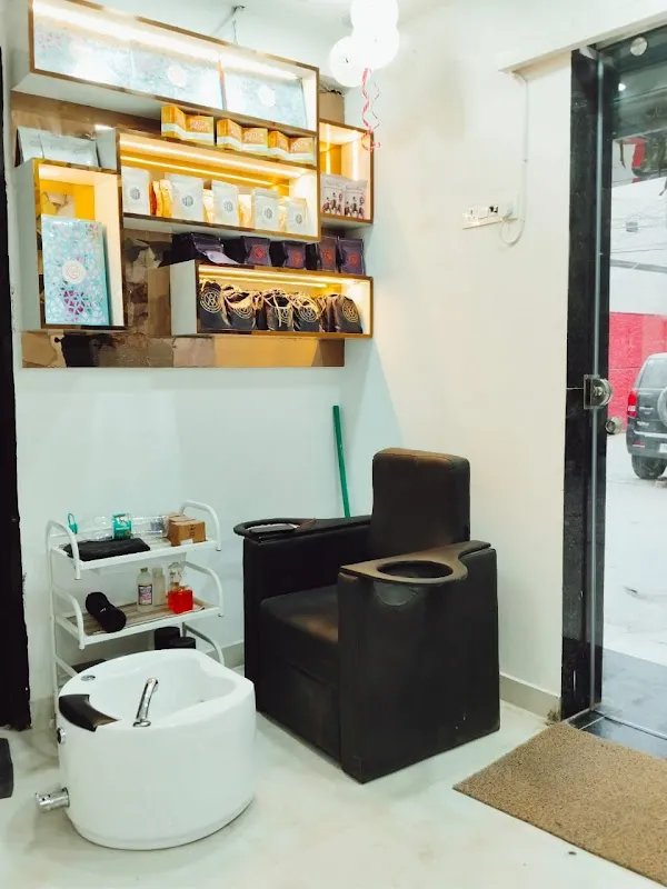 Timeless salon