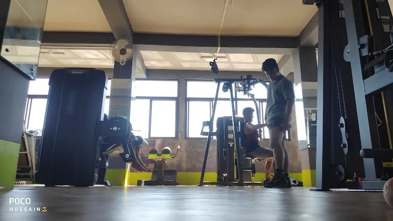 ABSOLUTE FITNESS - UNISEX GYM