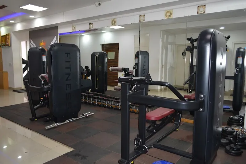VJS FITNESS STUDIO