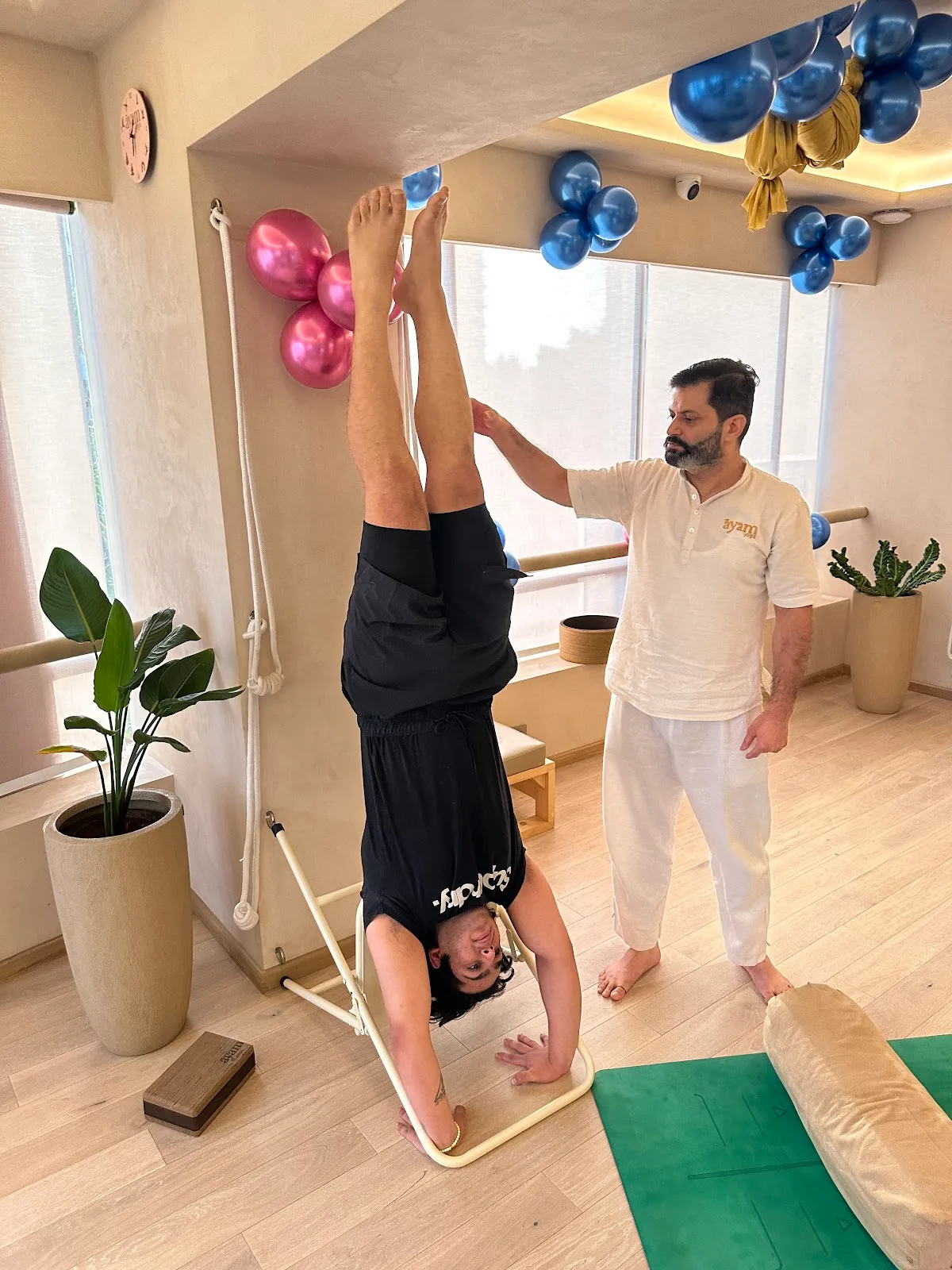 Ayam Yoga
