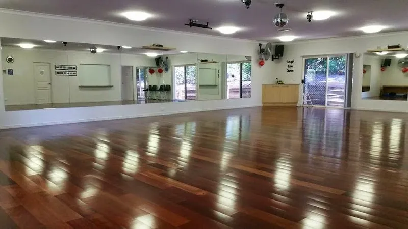 Yogalyptus