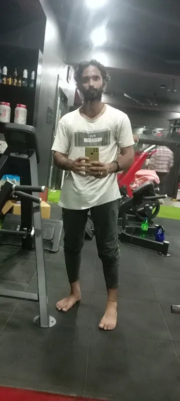 TRIHAN FITNESS