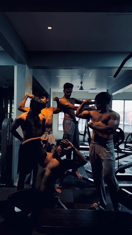 R V FITNESS