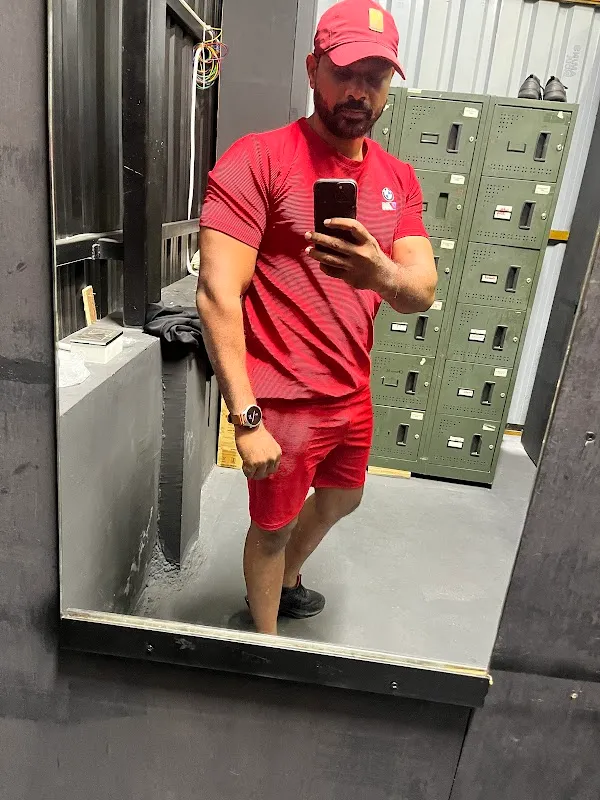 Naveen's Max Fitness