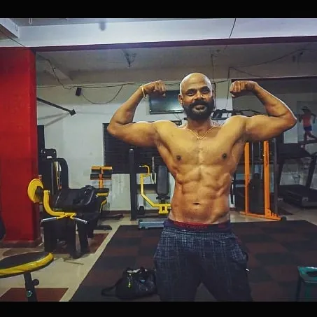Naveen's Max Fitness