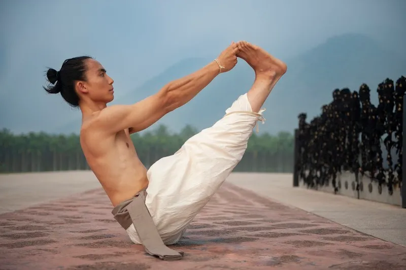 Sthiram Yoga | Sadhguru Gurukulam