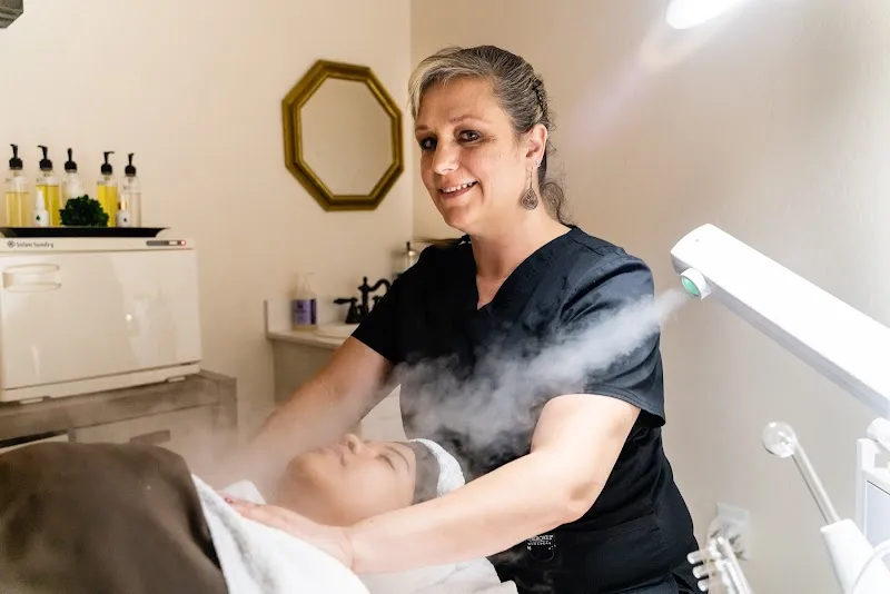 Spa Hous - Massage and Facial
